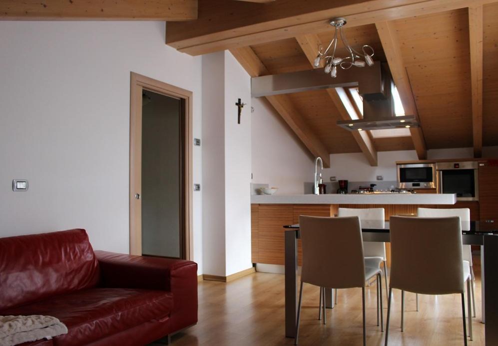 Rafael Wellness Apartment 리비뇨 외부 사진